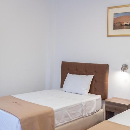 Hostal Los Frayles Paracas Exterior foto