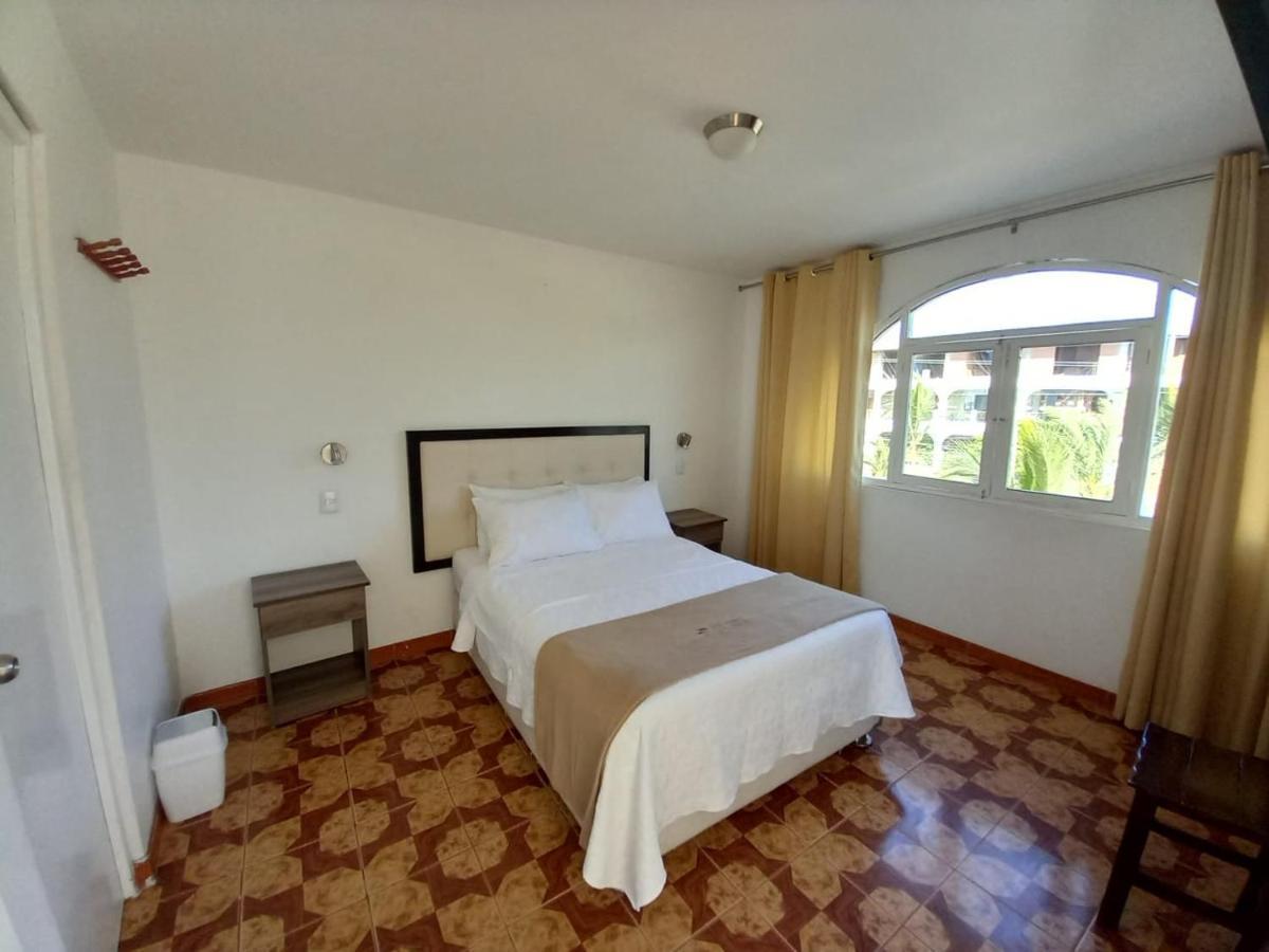Hostal Los Frayles Paracas Exterior foto